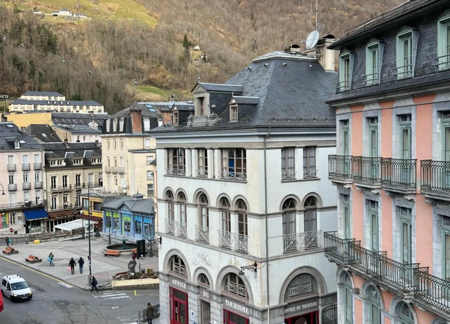 Appartement Au Coeur De Cauterets - Vue Montagne - Wifi